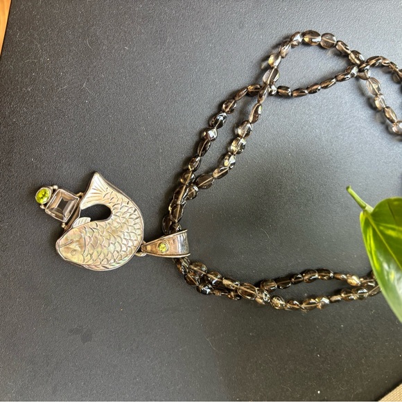 925 Sterling Silver Chunky Glass Bead Chain Mother of Pearl Fish Pendant Necklac - Picture 2 of 10